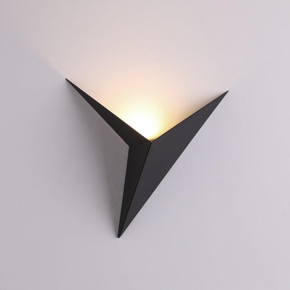 Creative Triangle Wall Lamp