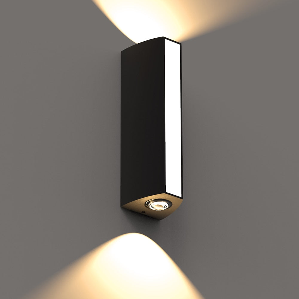 12W Wall Lantern