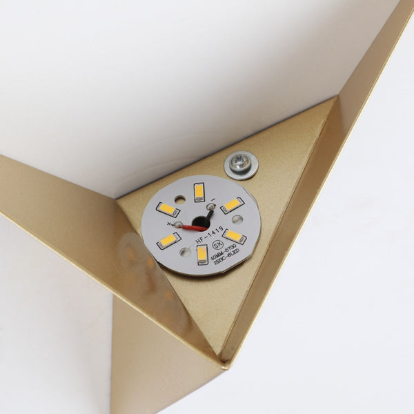 Creative Triangle Wall Lamp