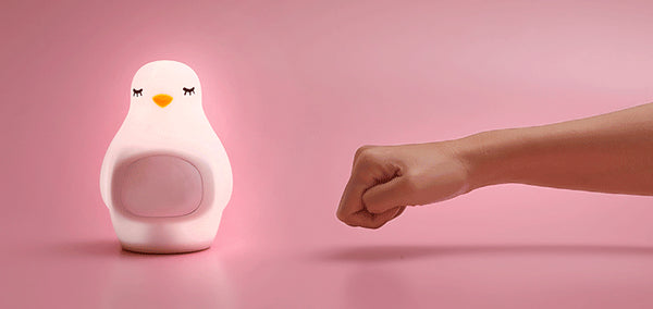 Charming Penguin Night Light